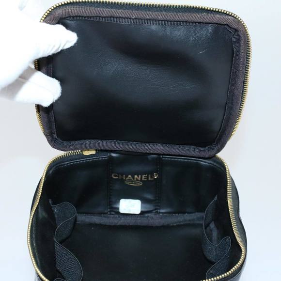 CHANEL Vanity Cosmetic Pouch Patent leather Black CC Auth yb378 - Picture 9 of 16